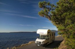 Cruisin' Discovery Motorhome