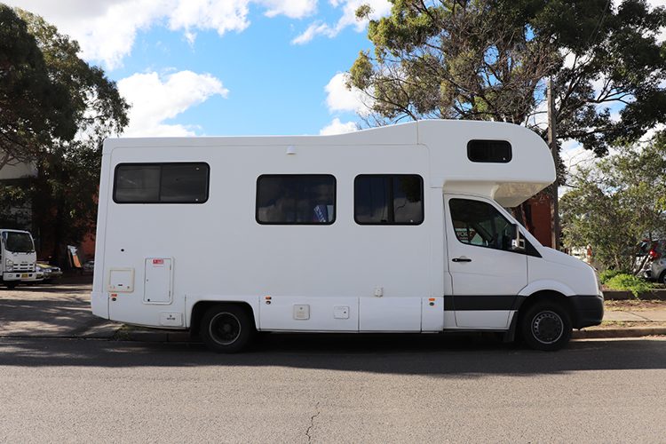 kangaroo-4-berth-motorhome-1